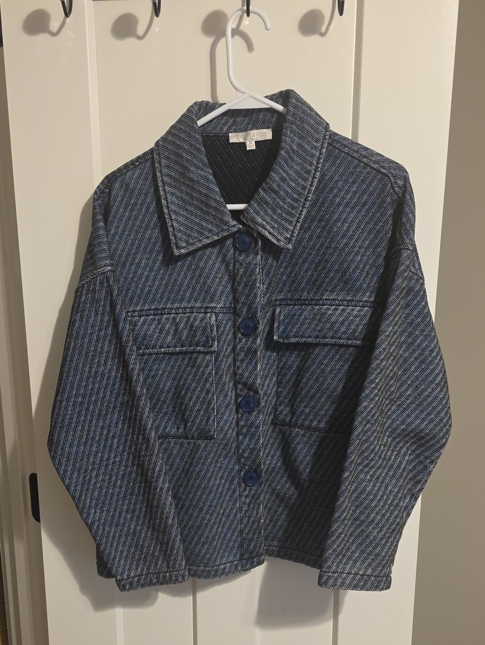 Solitaire Blue Striped Lightweight Shirt Jacket Size Medium Nwot